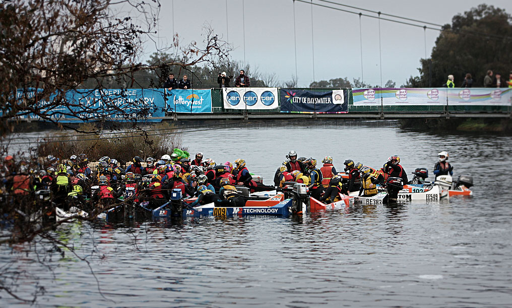 Read more about the article MILESTONES, MATESHIP AND MEMORIES—AVON DESCENT 2016